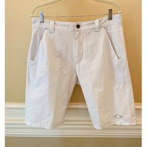Men’s Oakley Off-White Golf Shorts